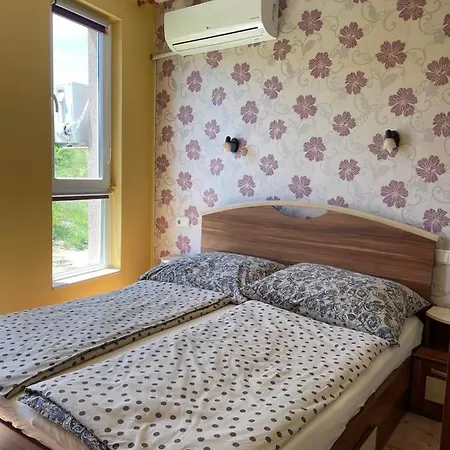 Nieli-1 Sp Apartment *